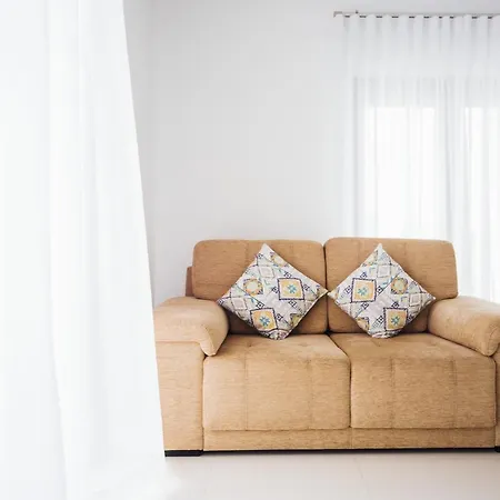 Janelas De Salir - By Sch Apartament Salir de Porto