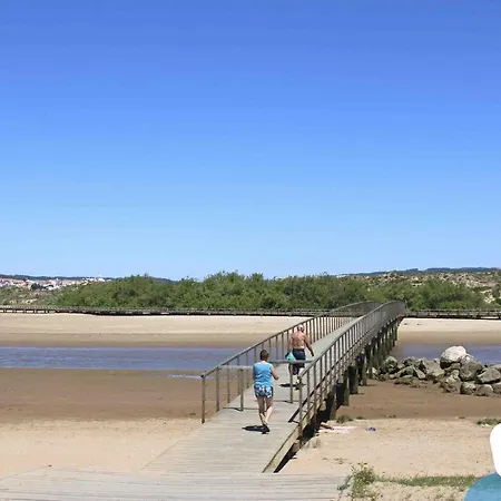 Janelas De Salir - By Sch Apartament Salir de Porto