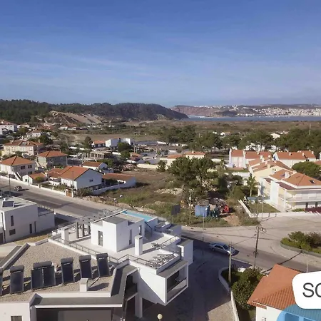 Janelas De Salir - By Sch Apartament