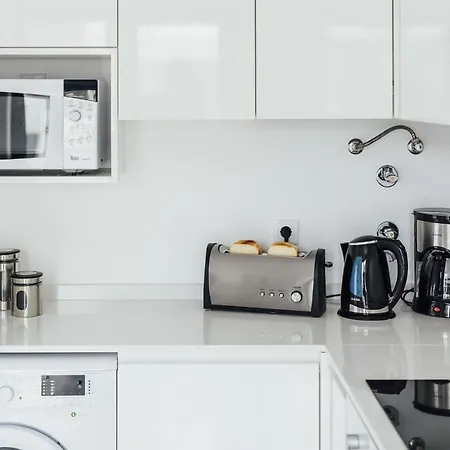 Janelas De Salir - By Sch *