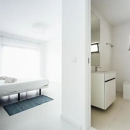 Apartament Janelas De Salir - By Sch